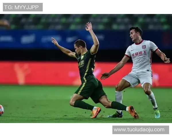 成都篮球队战术引发热议球迷与专家各执己见的背后故事